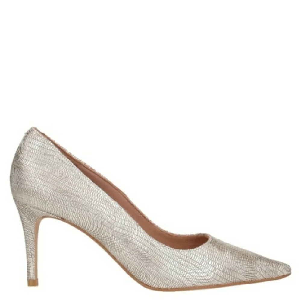 Beige Pumps